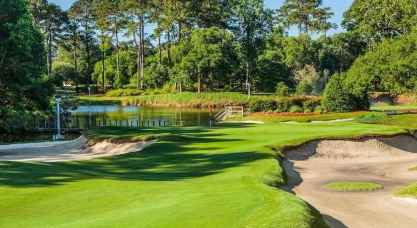 True Blue Golf Resort 帕瓦雷斯岛 外观 照片